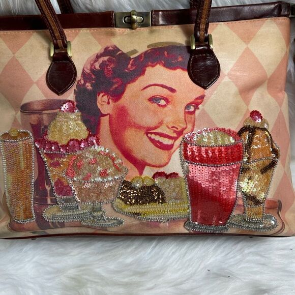 Isabella Fiore vintage fabric and leather shoulder with sequins dinner d… - Picture 4 of 15